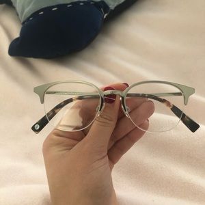 Warburg Parker Violet